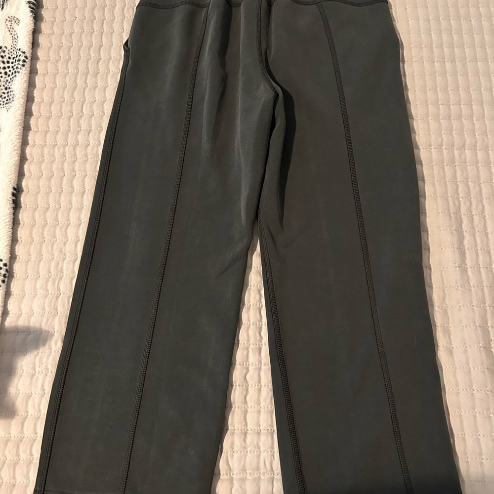 Lululemon Athletica Dark Gray Capris